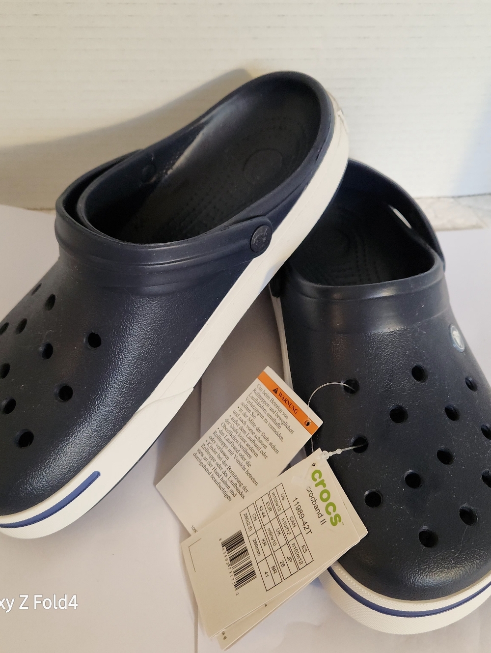 CROCS Women Navy with White-Trim Classic Clog